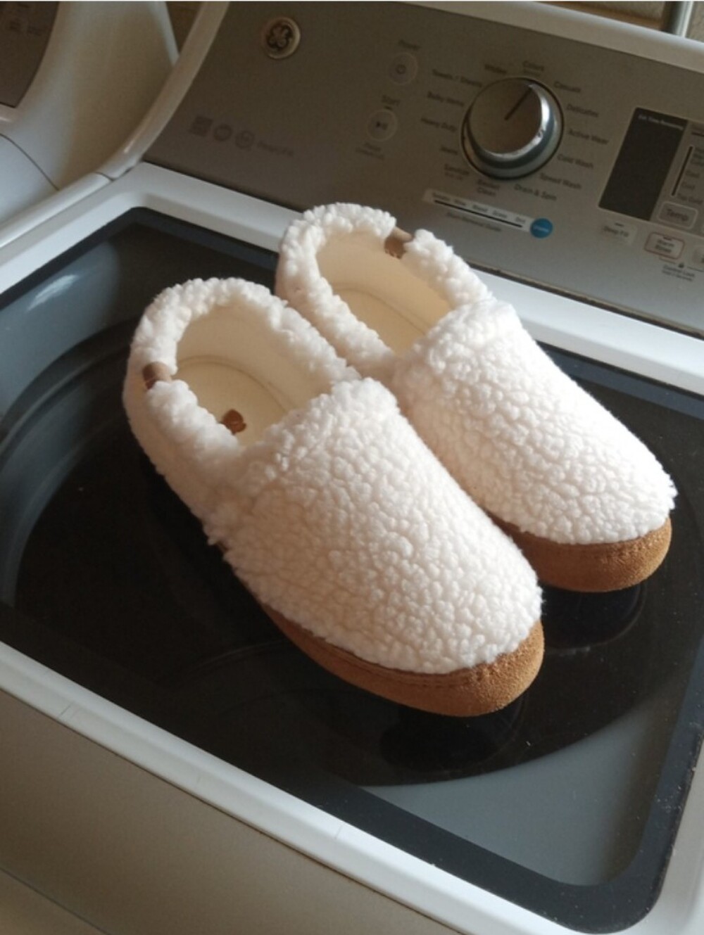 Acorn Women's Camden Moccasin Slippers With Berber Lining- New